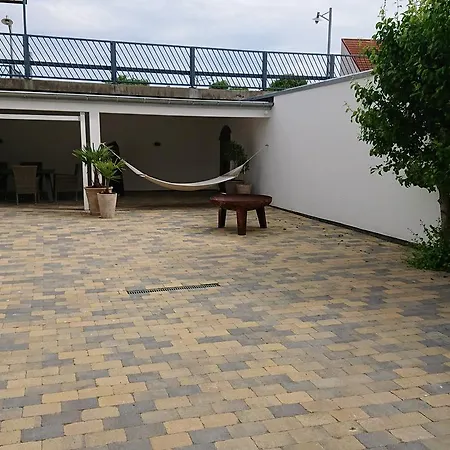 No 15